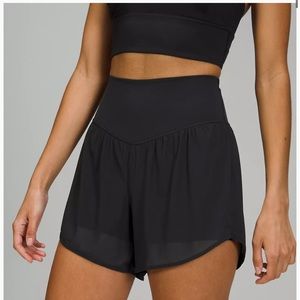 Nulu and Mesh High-Rise Yoga Short 3.5” size 8